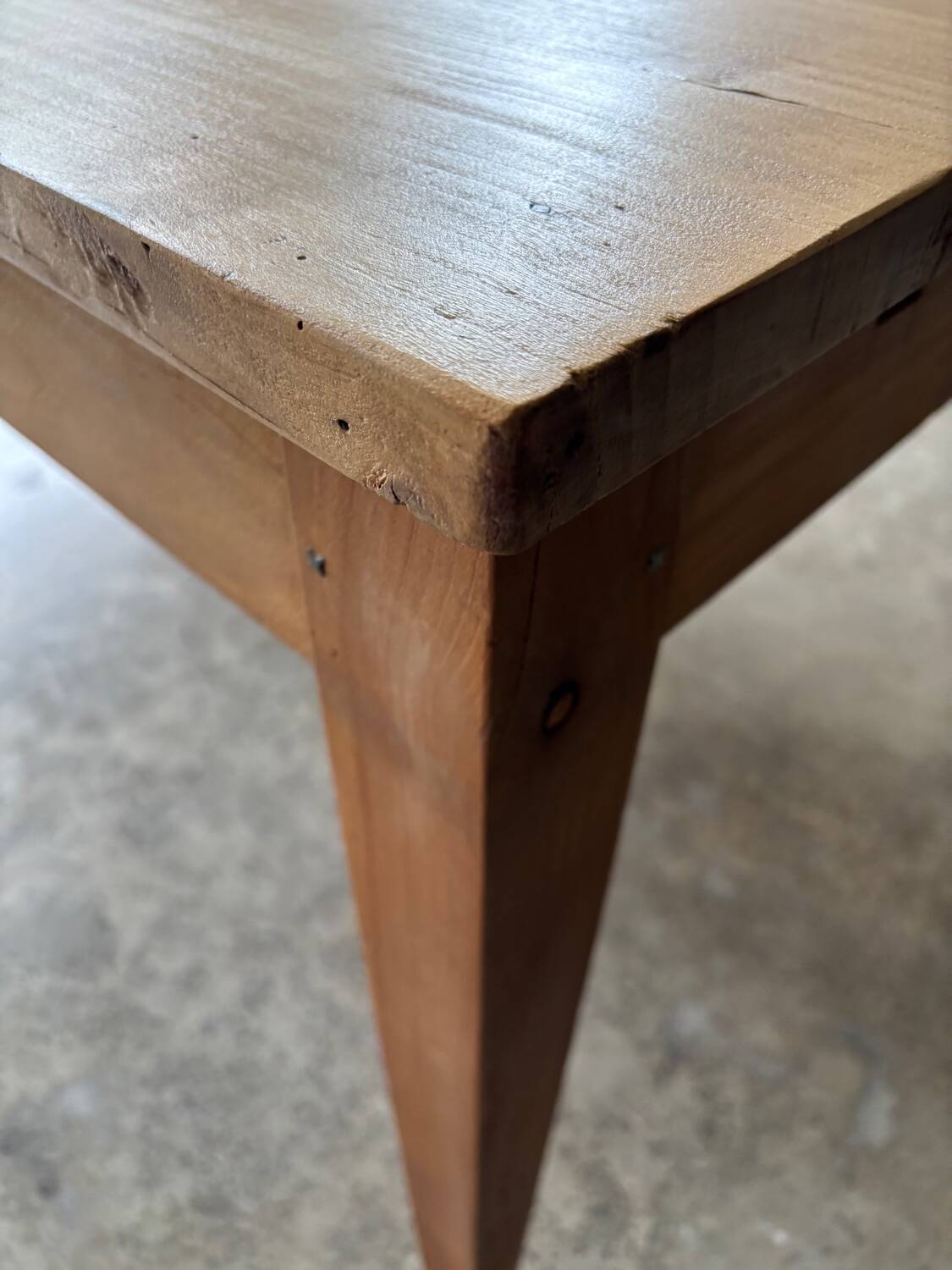 Farmhouse table