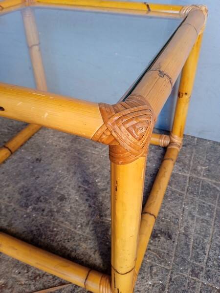 Square rattan end coffee table ep 1970