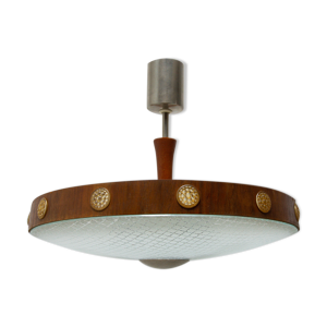 suspension moderniste