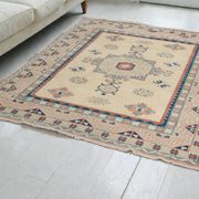 Tapis en laine noué à la main kurde