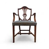 6 x English mahogany Hepplewhite chairs / 1920s