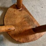 Tripod farm stool