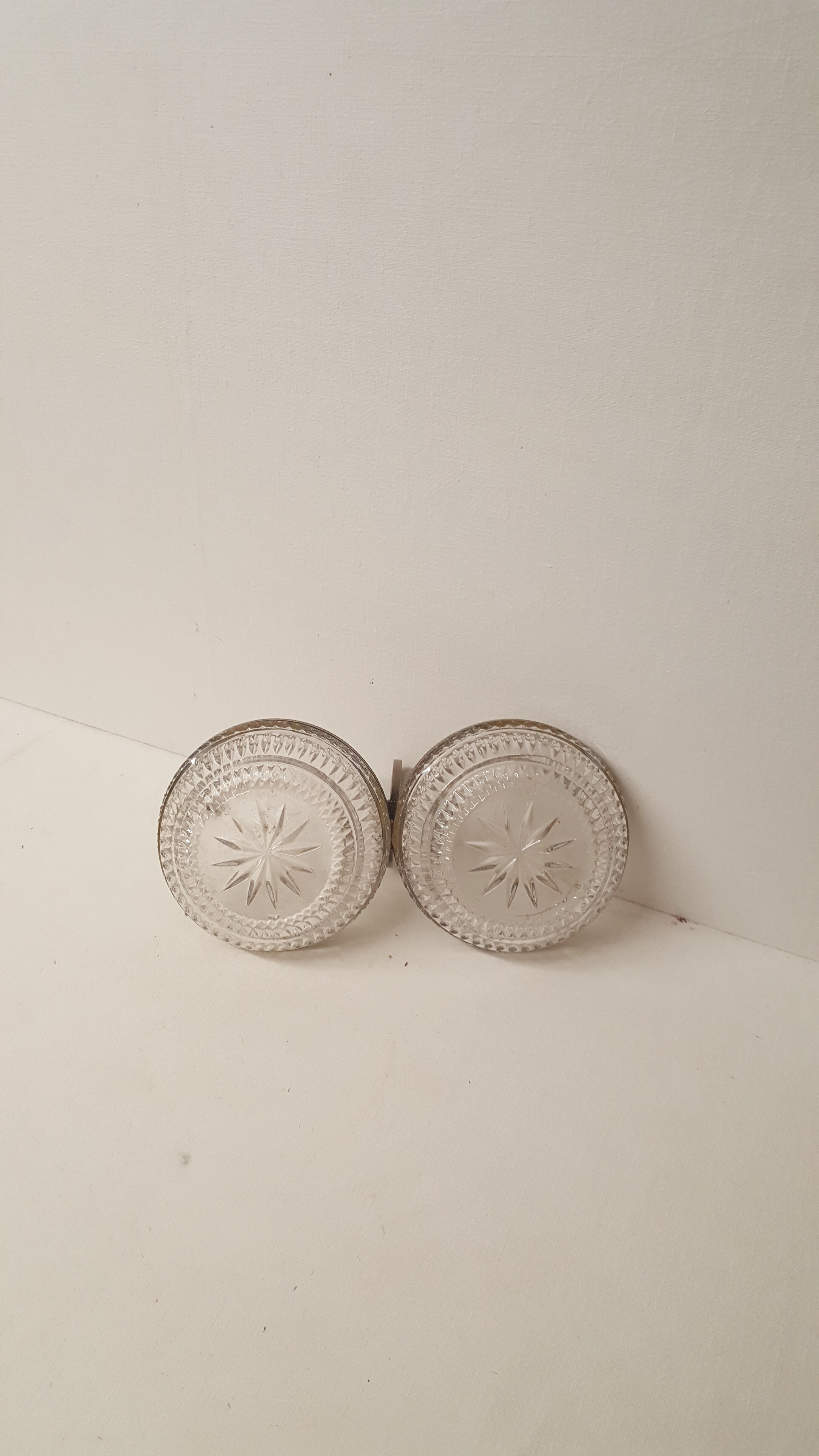 Aperitif servant, glass and silver metal