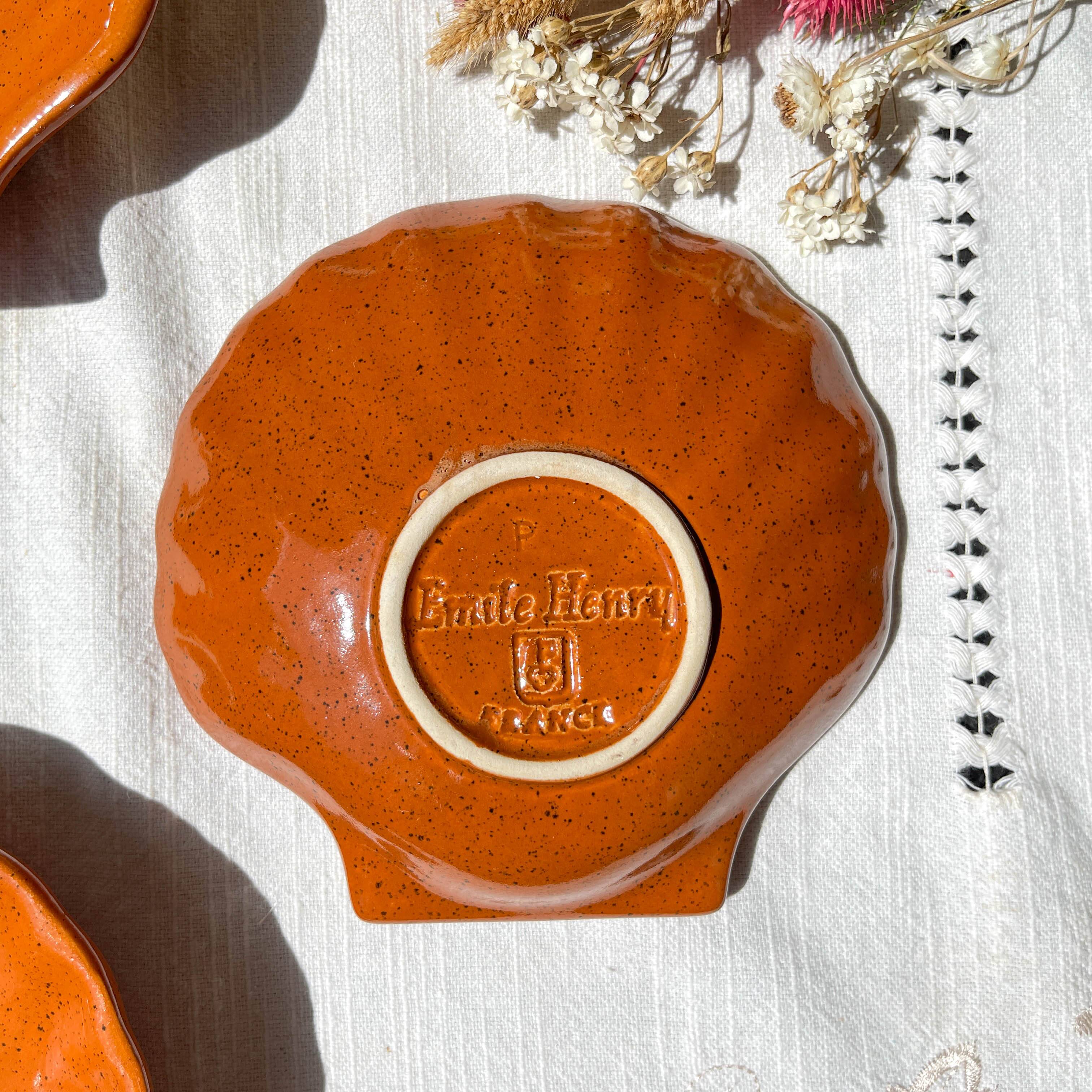 4 Vintage Emile Henry Ceramic Scallop Shells Speckled Made in France 1950