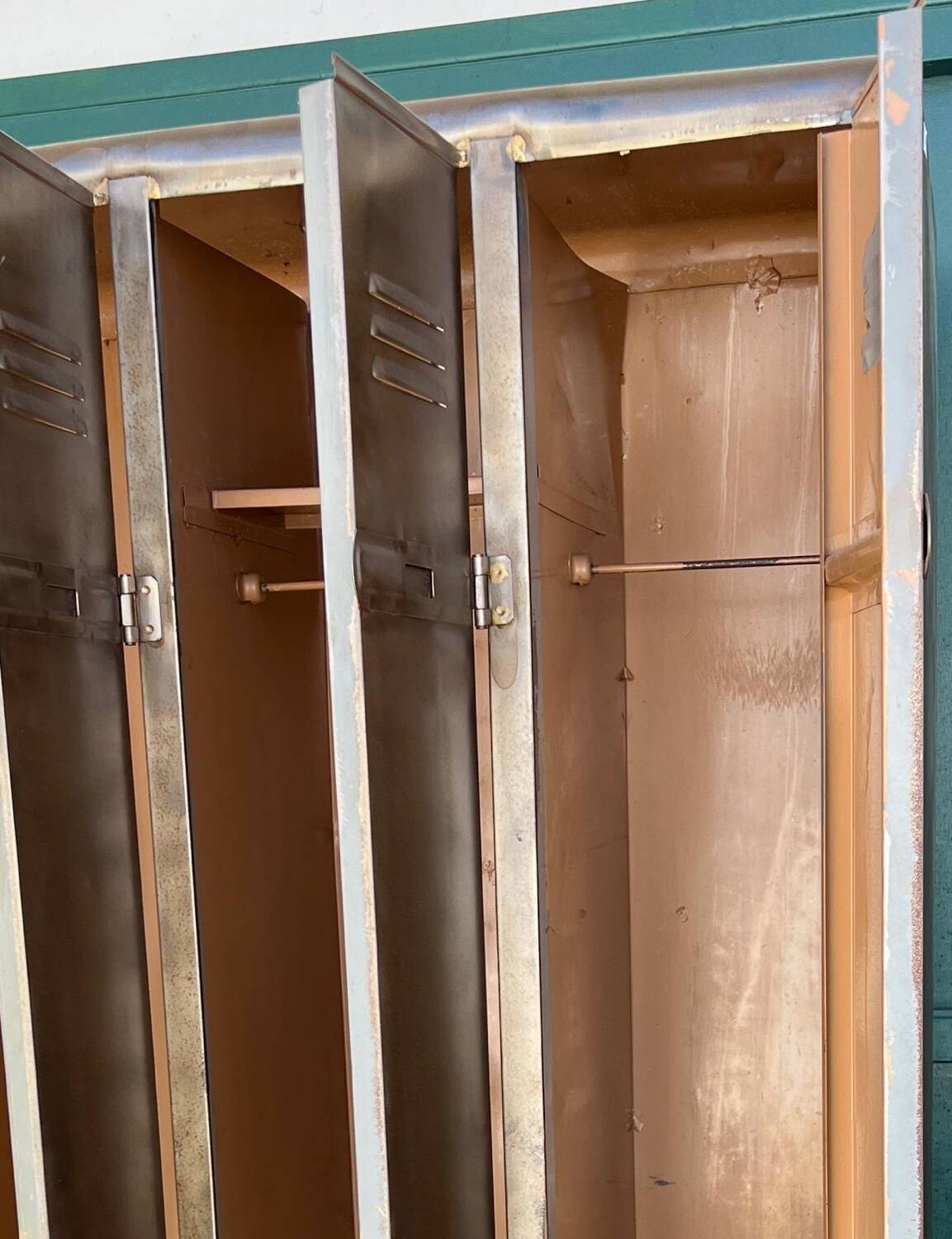 Industrial Cloakroom