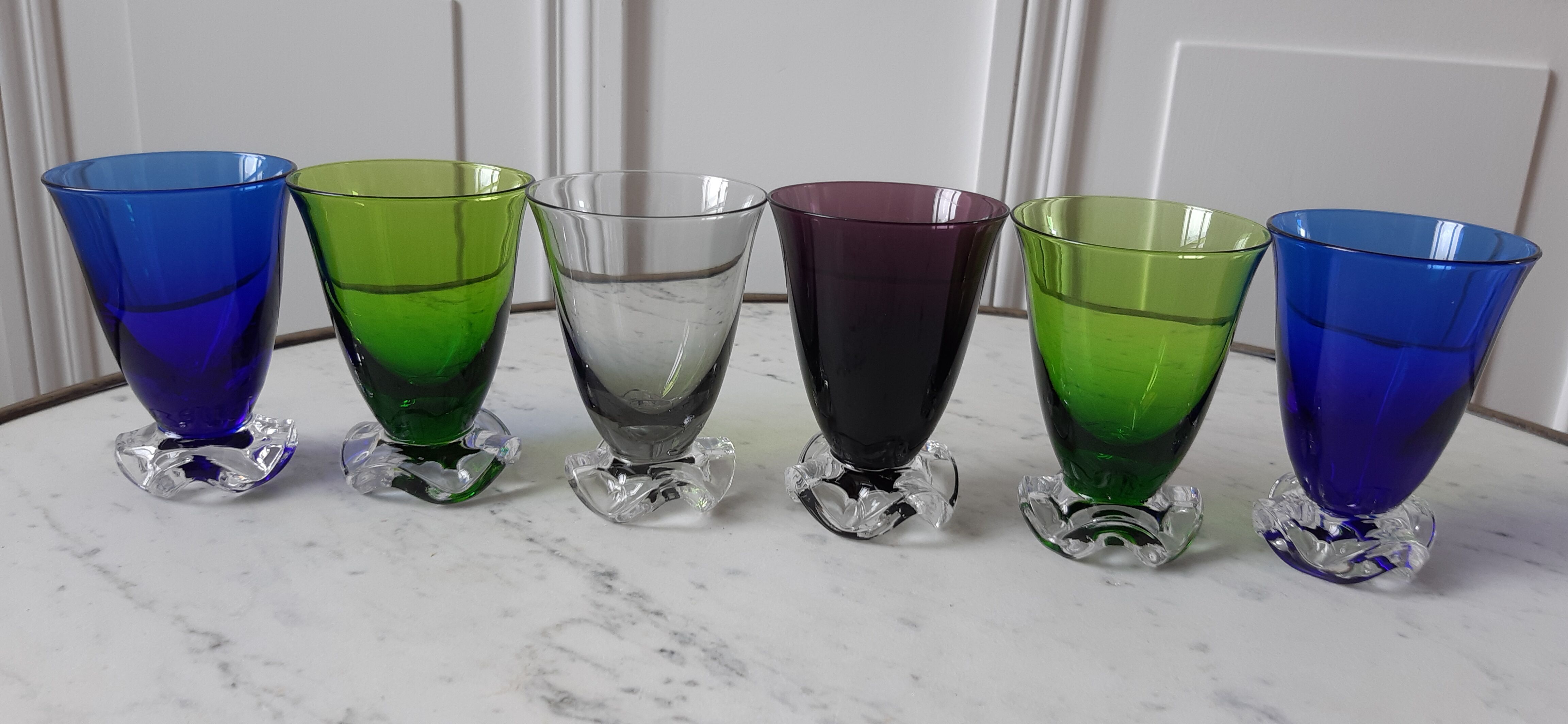 Set of 6 colored wine glasses feet flowers 60s-70s