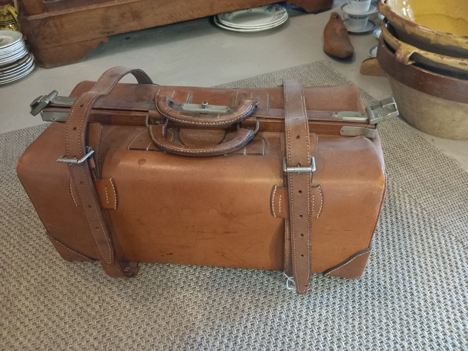 ANCIEN ENCRIER DE voyage VALISE miniature MALETTE cuir complet encrier