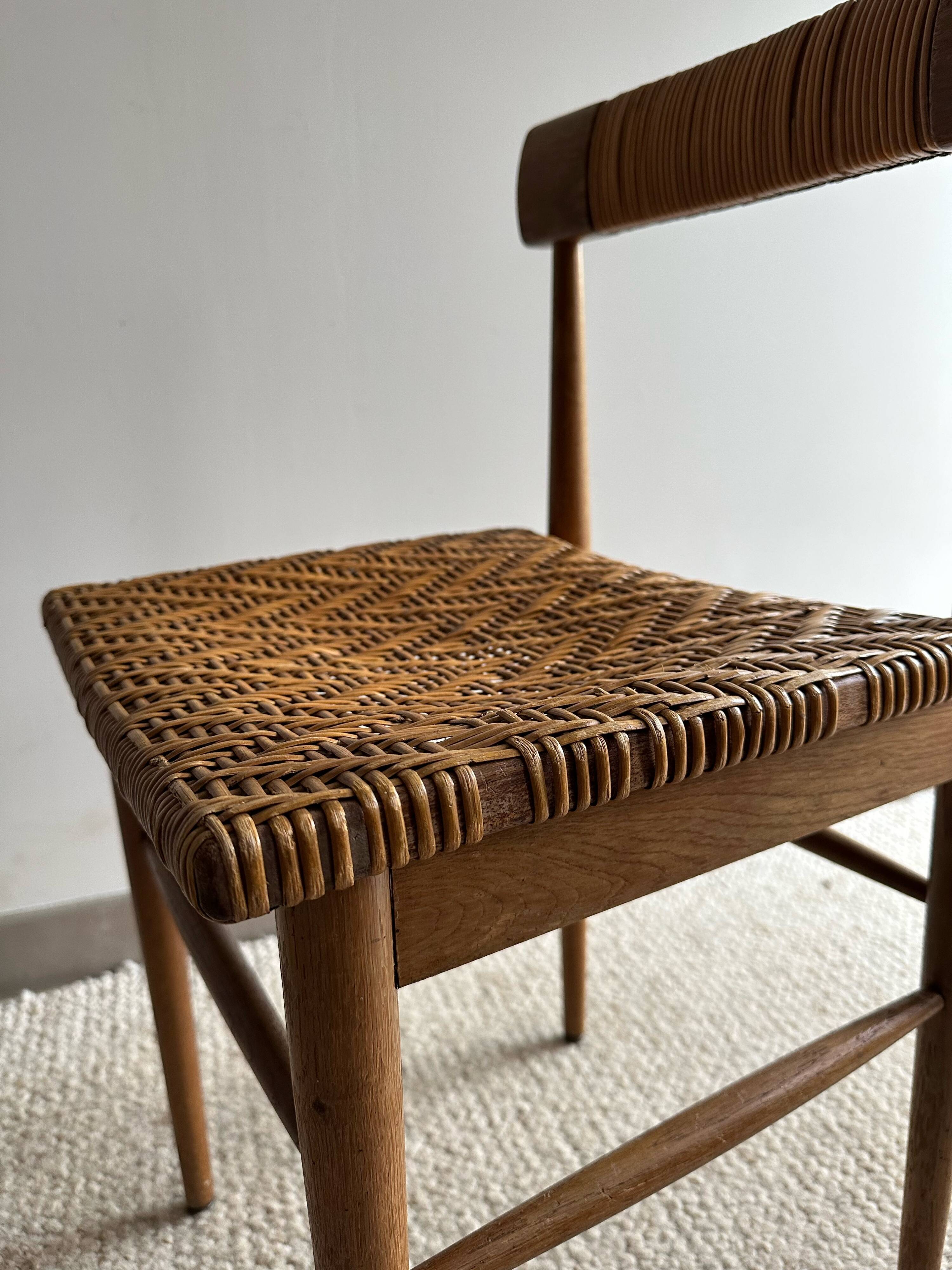 Chaise tressée vintage