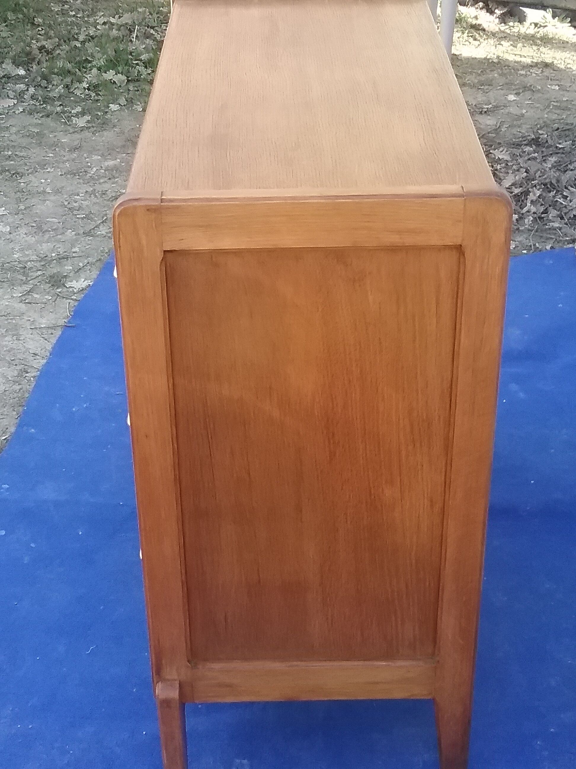 Vintage chest of drawers