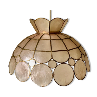 Suspension in pink mother-of-pearl and brass