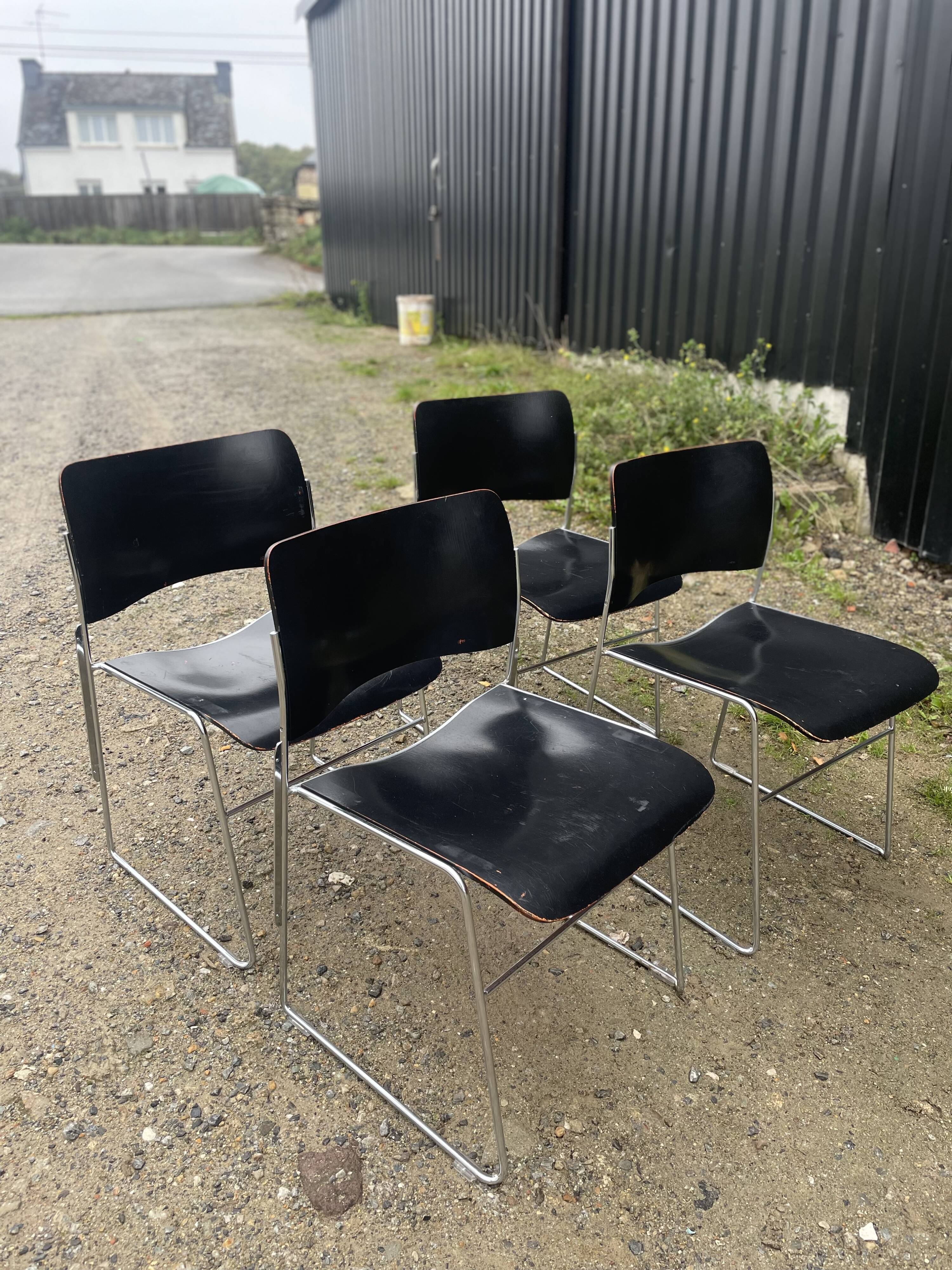 Set of chairs 40/4 by David Rowland for Howe