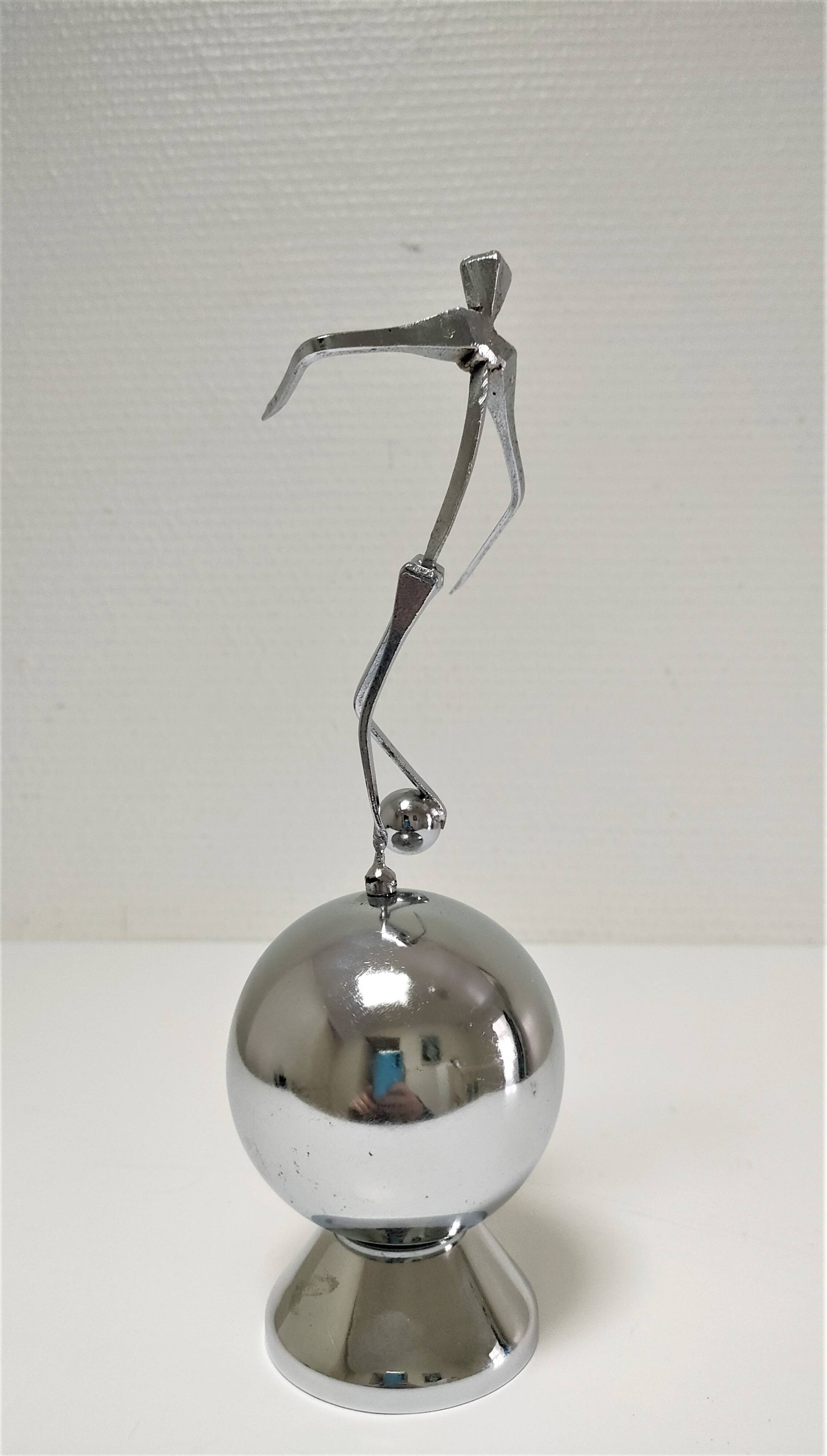 steel sculpture, sportsman's hallmark, goldsmith's crown