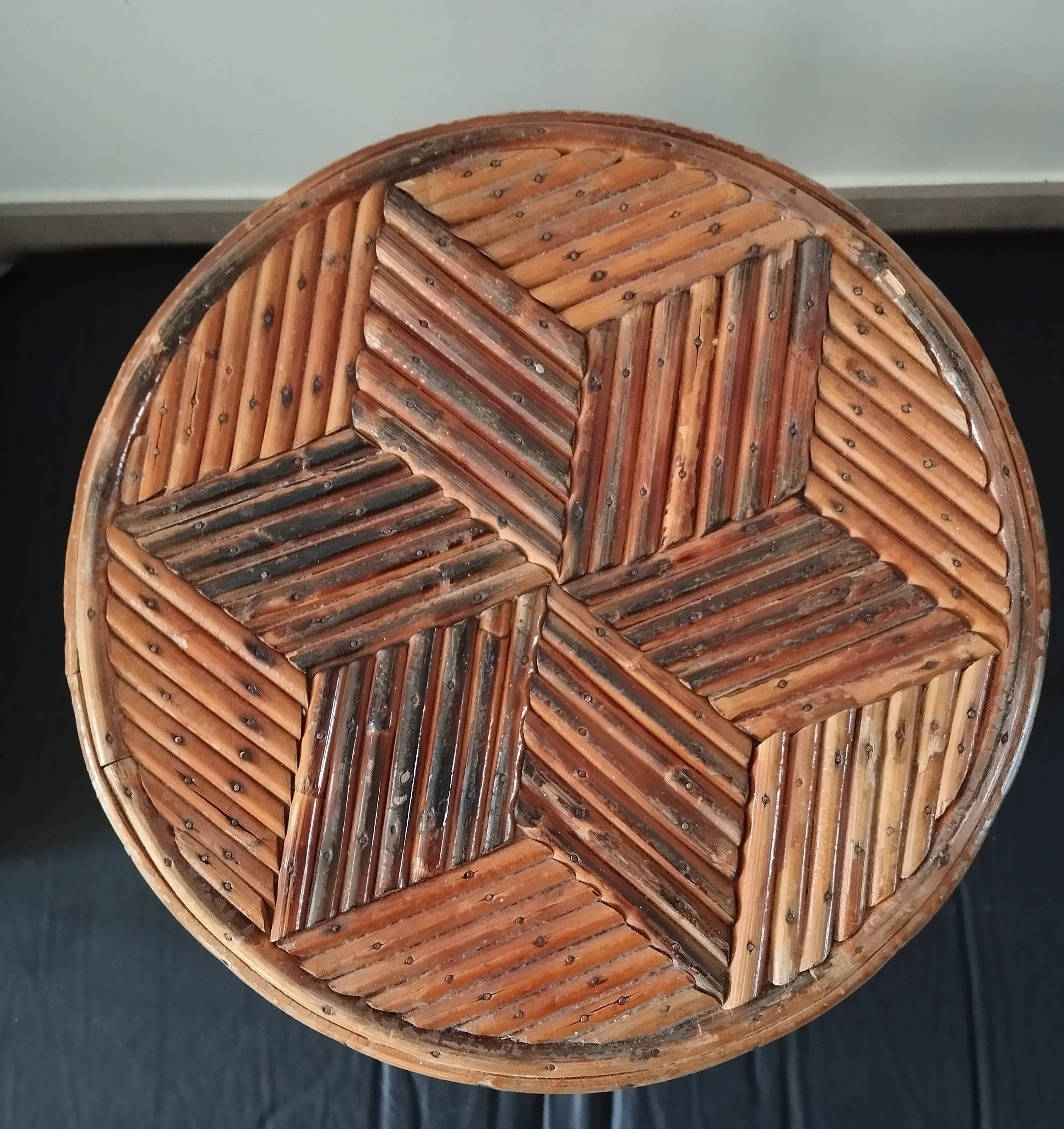 Tabouret vintage en rotin