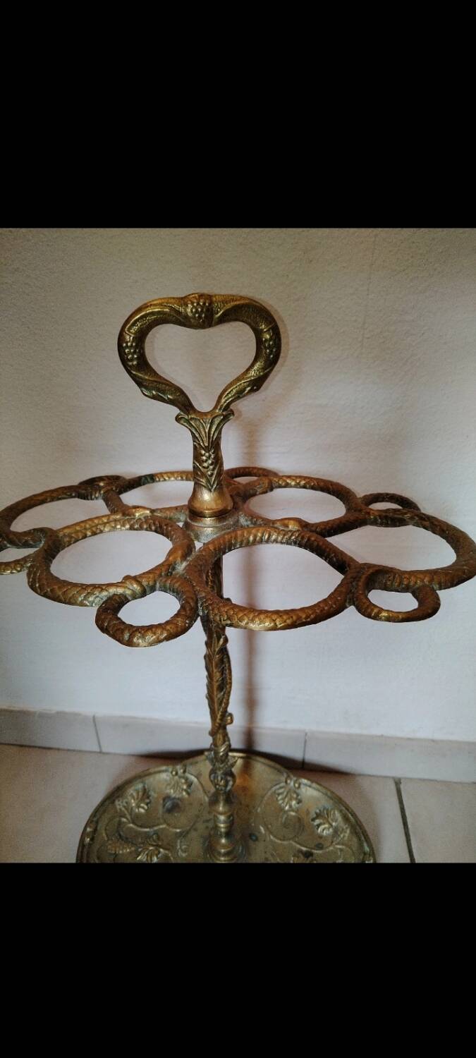 Bronze umbrella stand