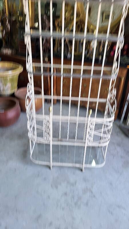 Etagere boulangere ancienne en fer forge a 5 niveaux