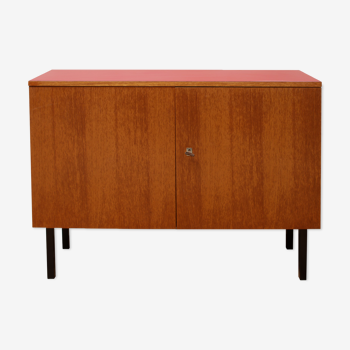 1960s sideboard in teak and formica red