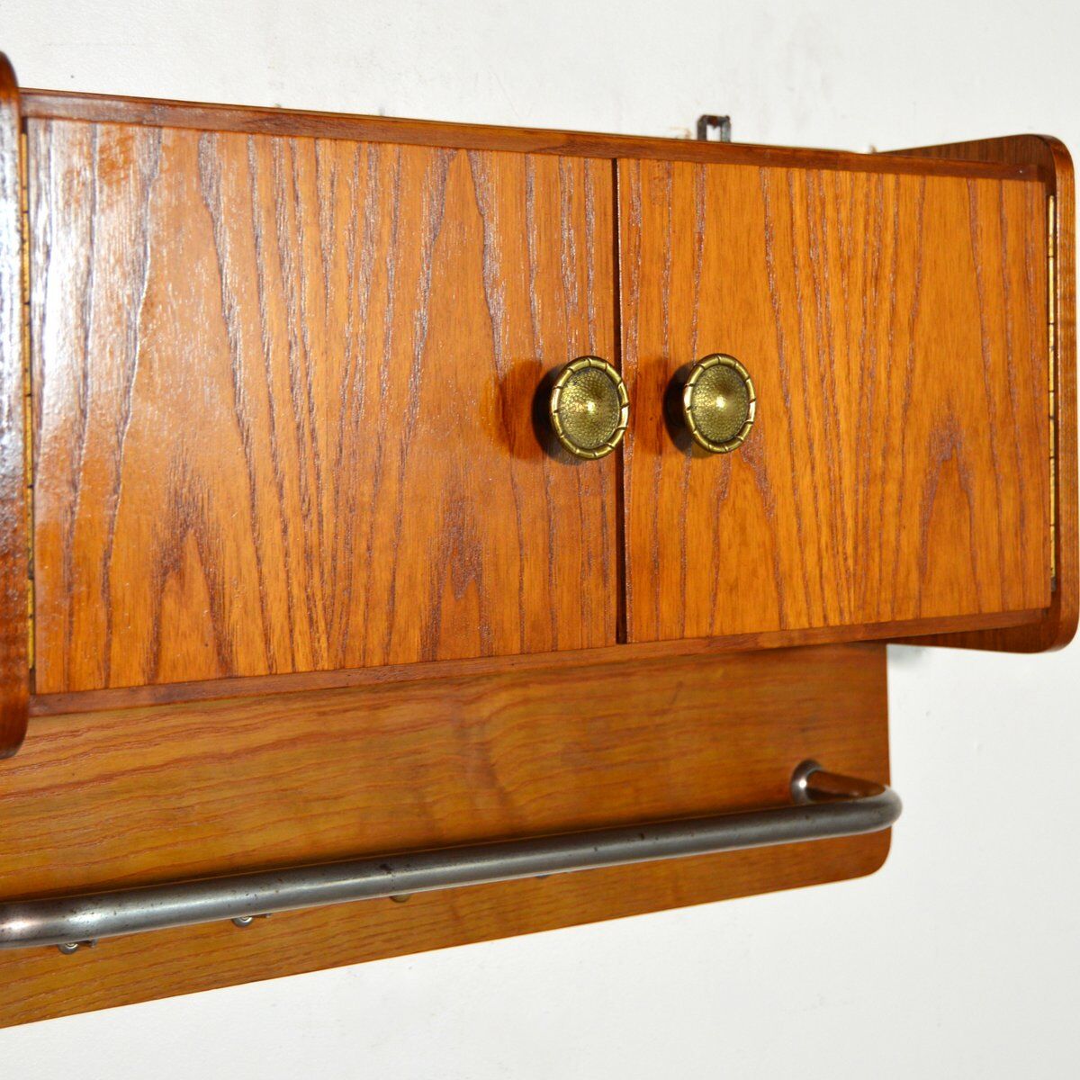 Wall shelf 2 doors 1950s