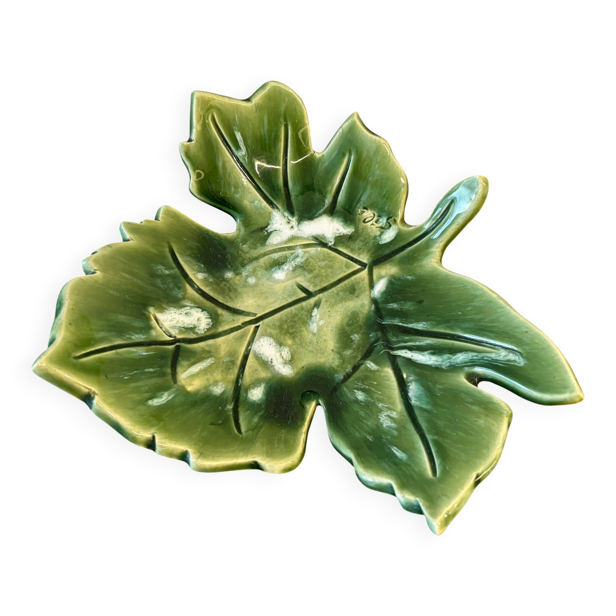 1960s leaf-shaped ceramic dish