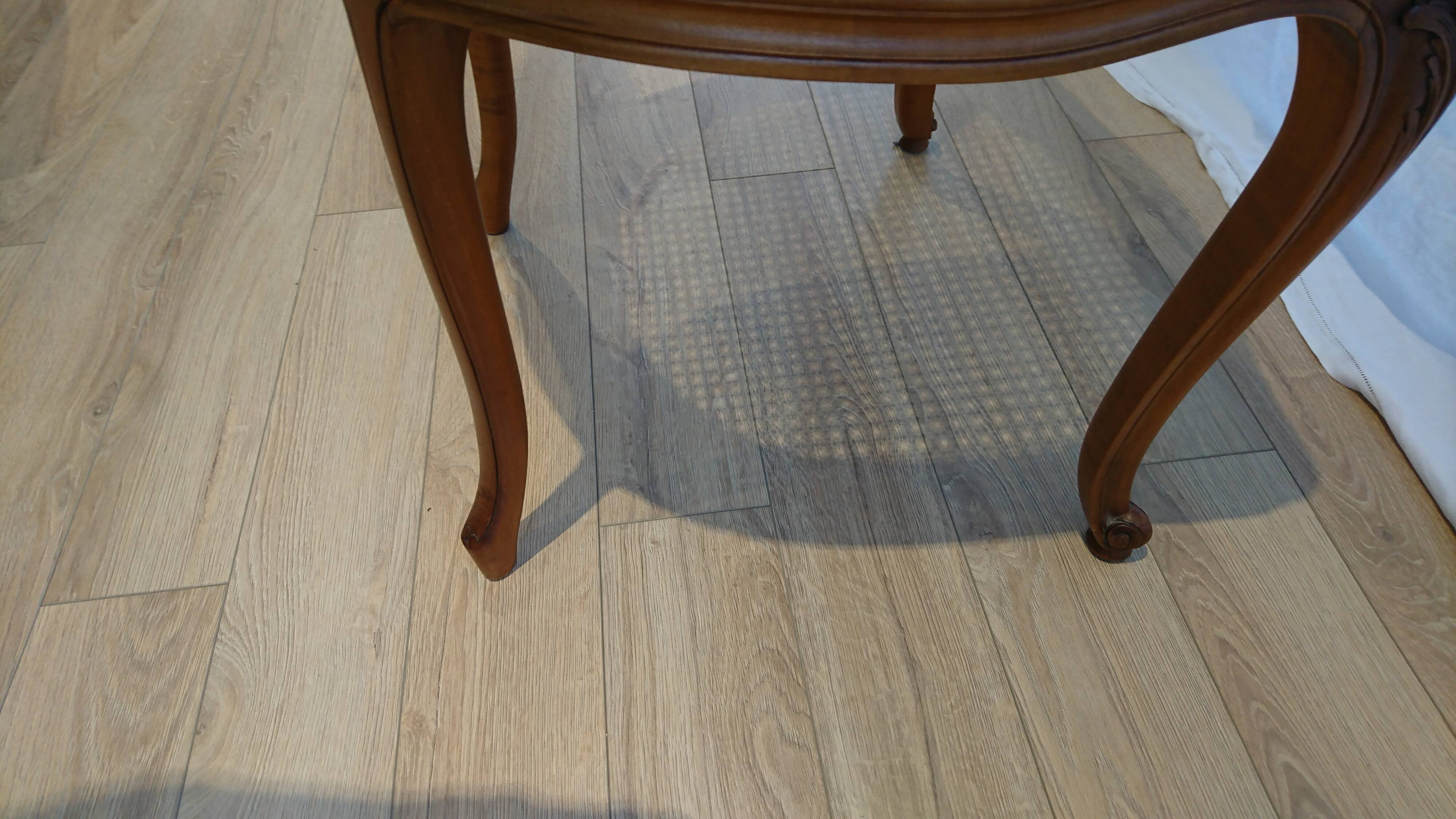 Set of 6 chairs