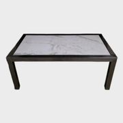 Table basse en marbre blanc – Circa 1970