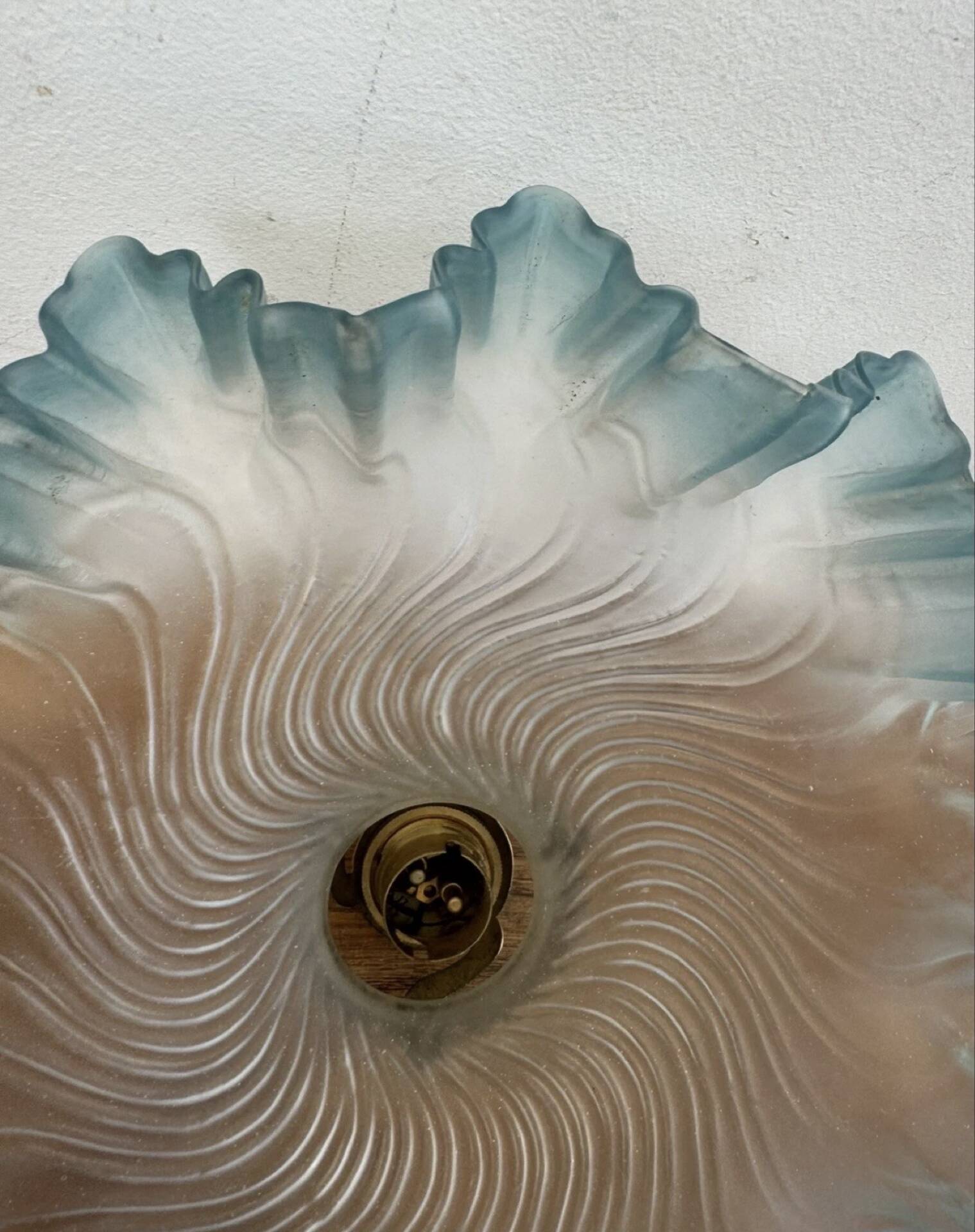 Ancienne Suspension abat jour dentelle verre plissé bleu griffe +douil