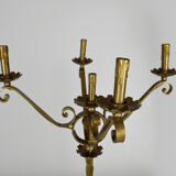 Lampadaire doré en fer forgé