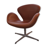 Swan armchair Arne Jacobsen edition Fritz Hansen brown leather