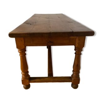 Farmhouse table