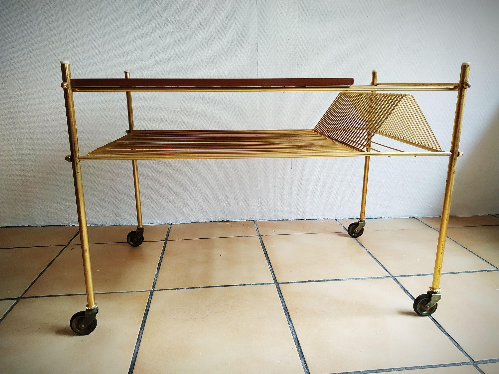Vintage record player table