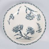 2 large round dishes of service, vegetable. Lunéville K & G model Œillets. French Antique