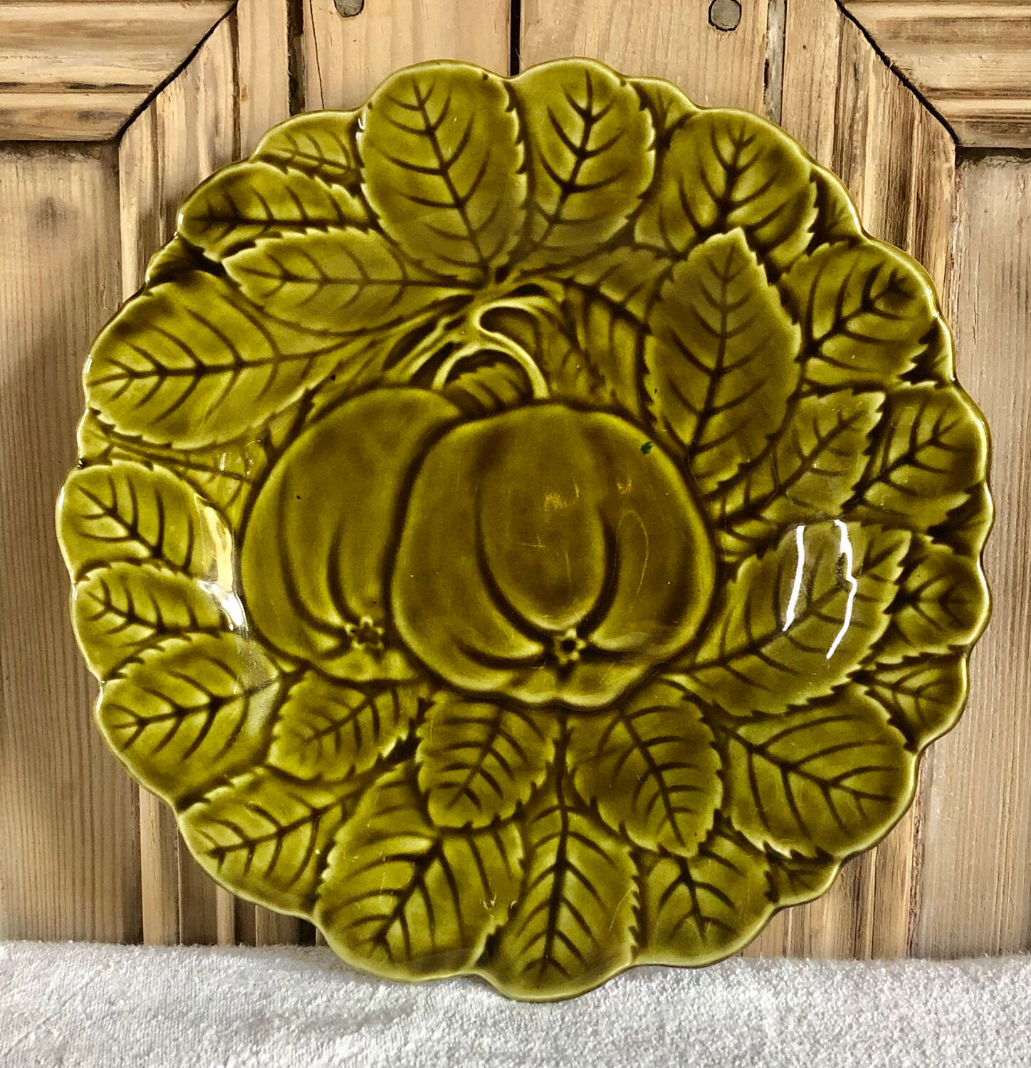 6 old Sarreguemines slip plates