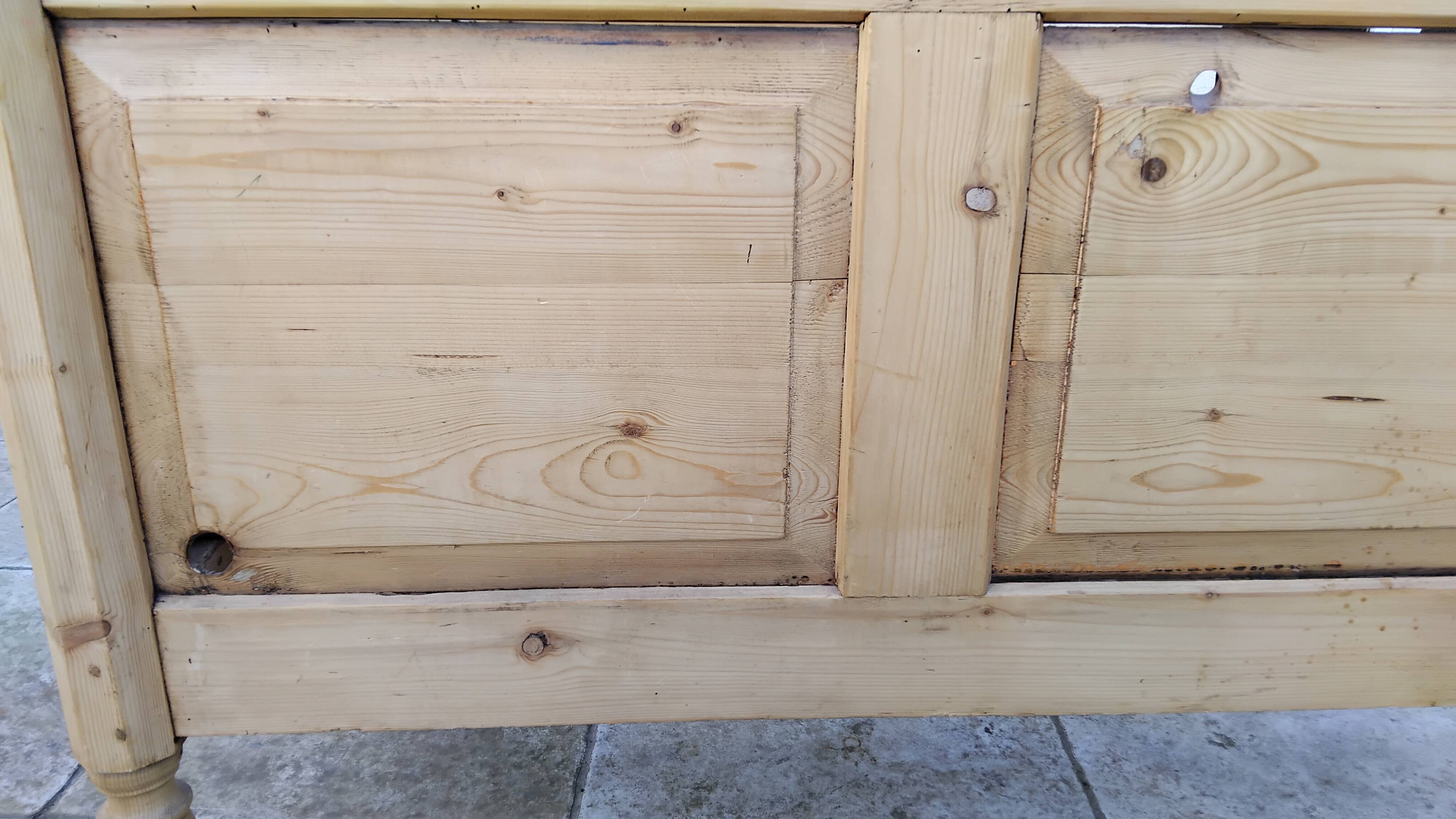 Ancien lit en pin chalet montage Savoie 1 personne vintage