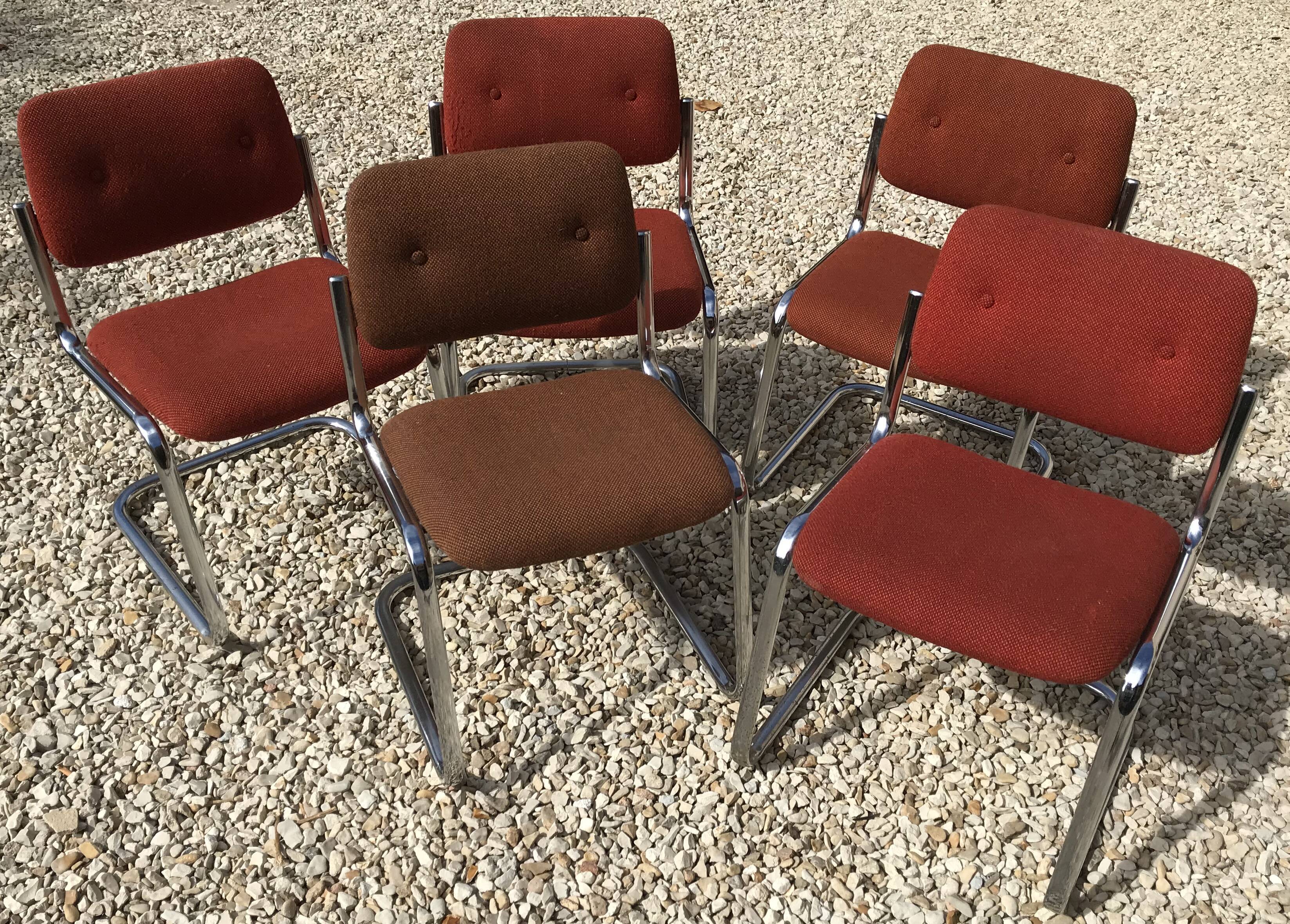 Lot of 5 chairs 1970