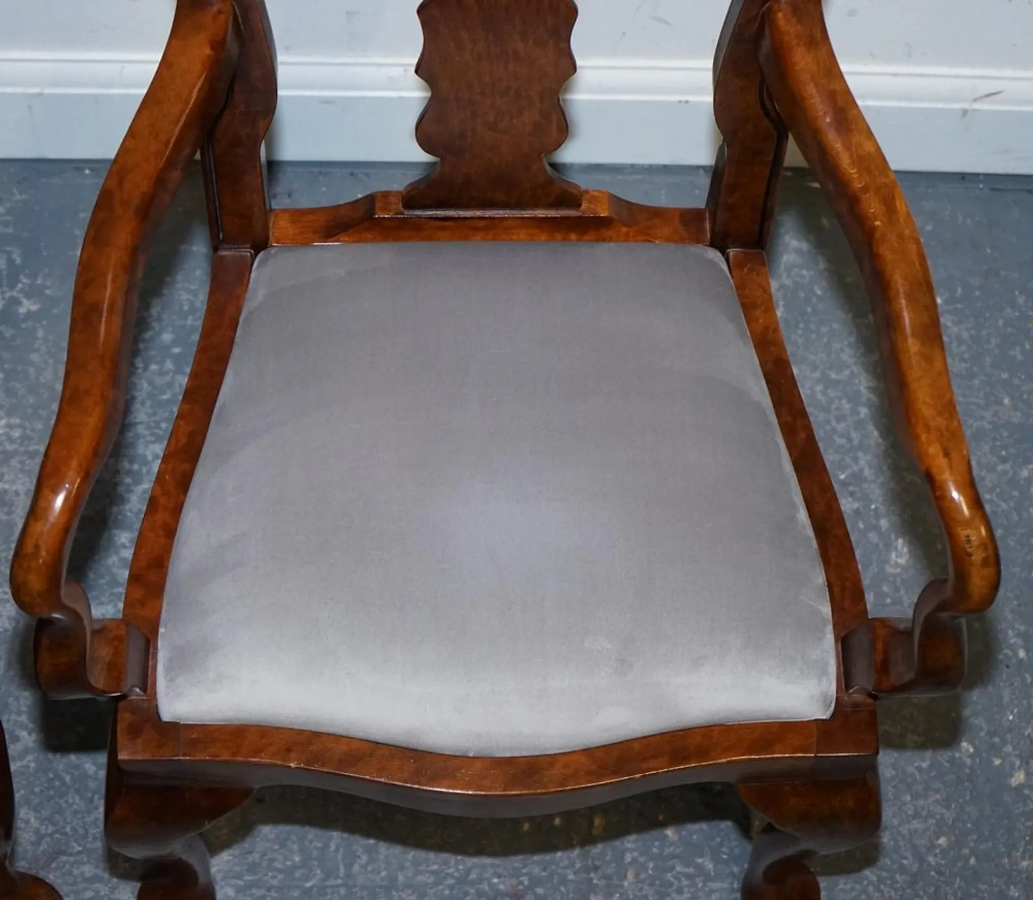 Art Deco Queen Anne Style Armchairs in Walnut Burl, 1920s, Set of 2