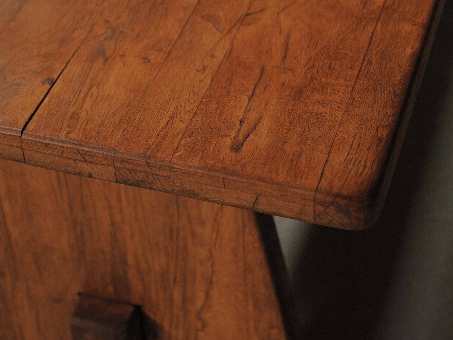 Brutalist dining table in solid oak, France, circa 1980.