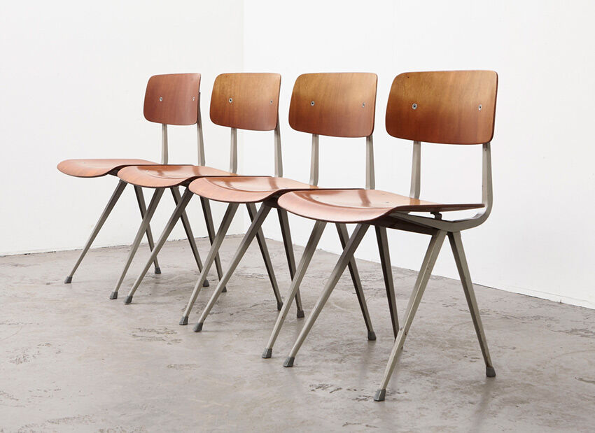 Set of 4 Result chairs 1st Edition by Friso Kramer for Ahrend de Cirkel 1958