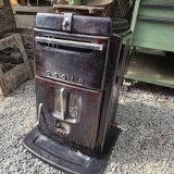 Godin enameled cast iron stove for coal and wood
