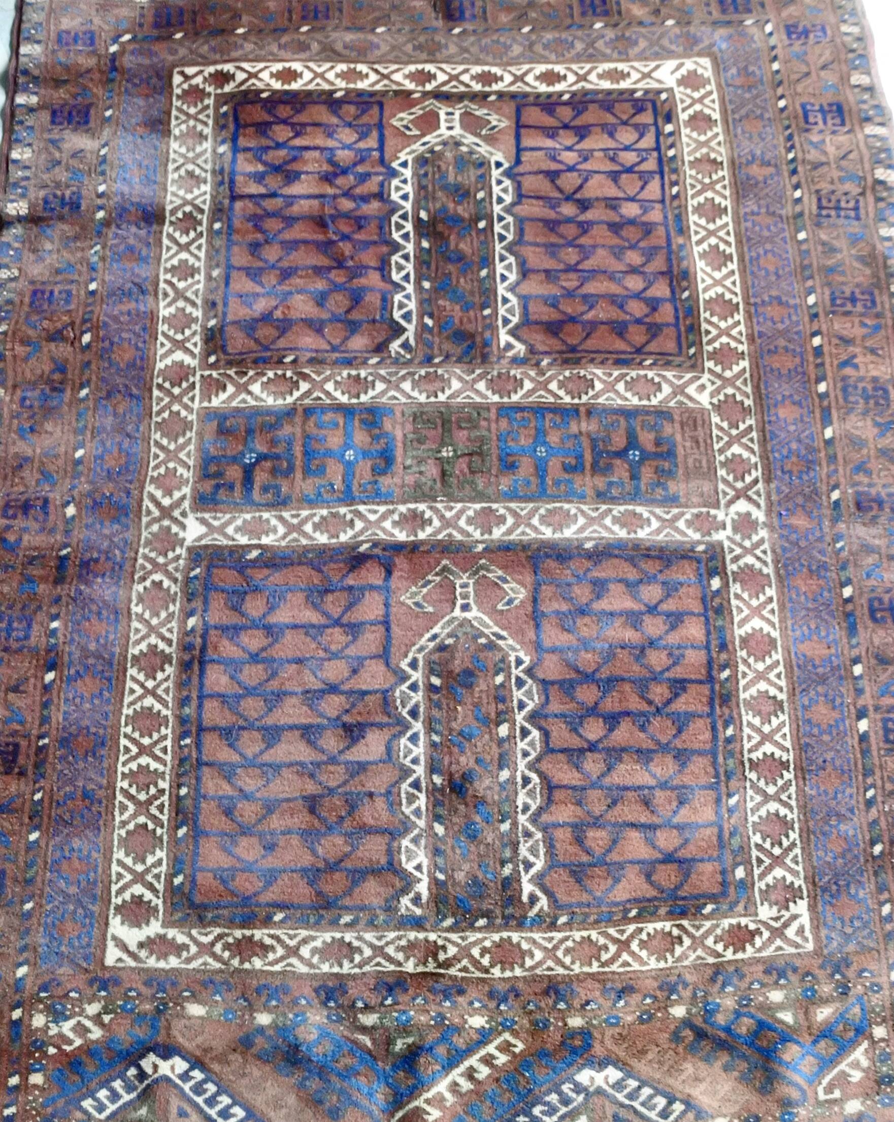 Old Yomout Rug 178x127cm