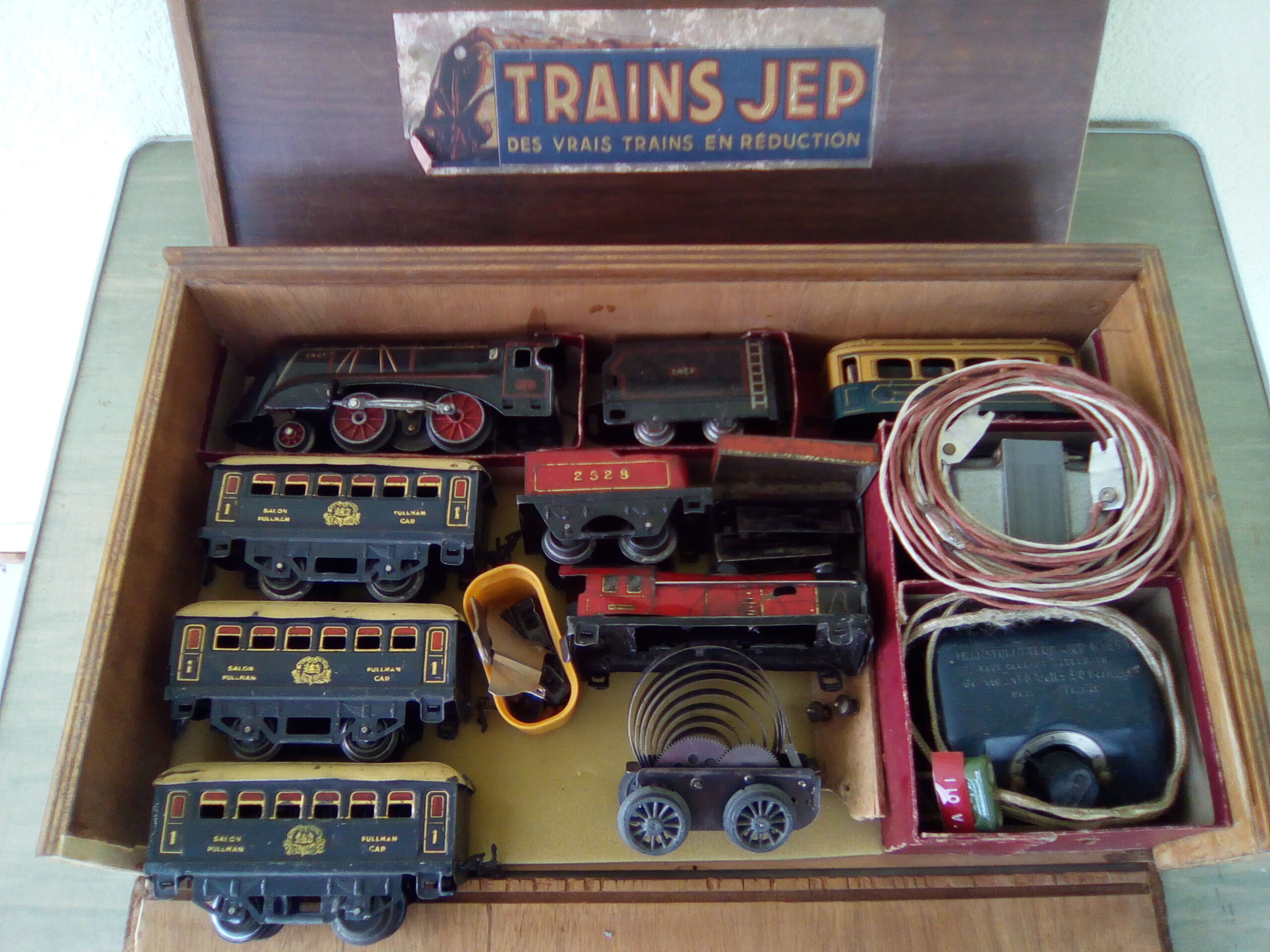 Electric trains JEP and mechanical Hornby Scale 0