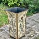 Large metal cache-pot - Chinese decoration - Lion's paws - Very good condition