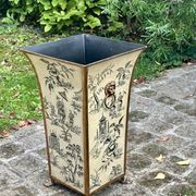 Grand cache-pot tôle - Décor aux Chinois- Pattes de lion - Très bon état