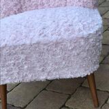 Vintage cocktail chair in pale pink faux fur, solid beech legs - 1950s