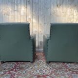 Paire de fauteuils club en Skaï vert 1940