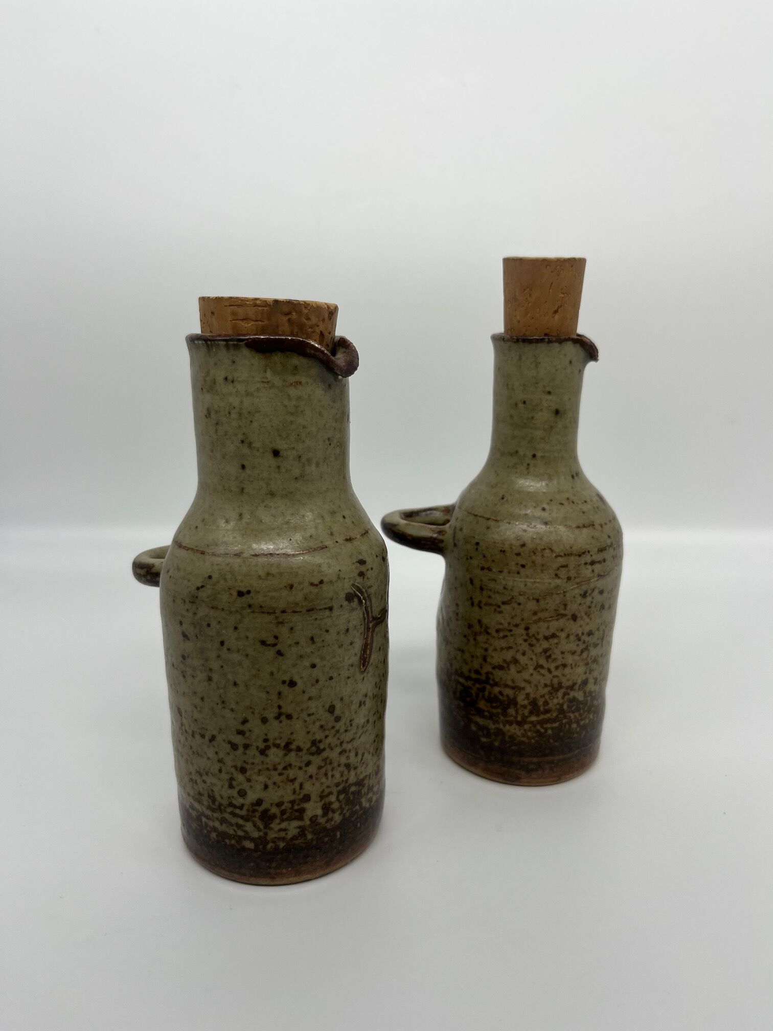 Huilier er vinaigrier le cep