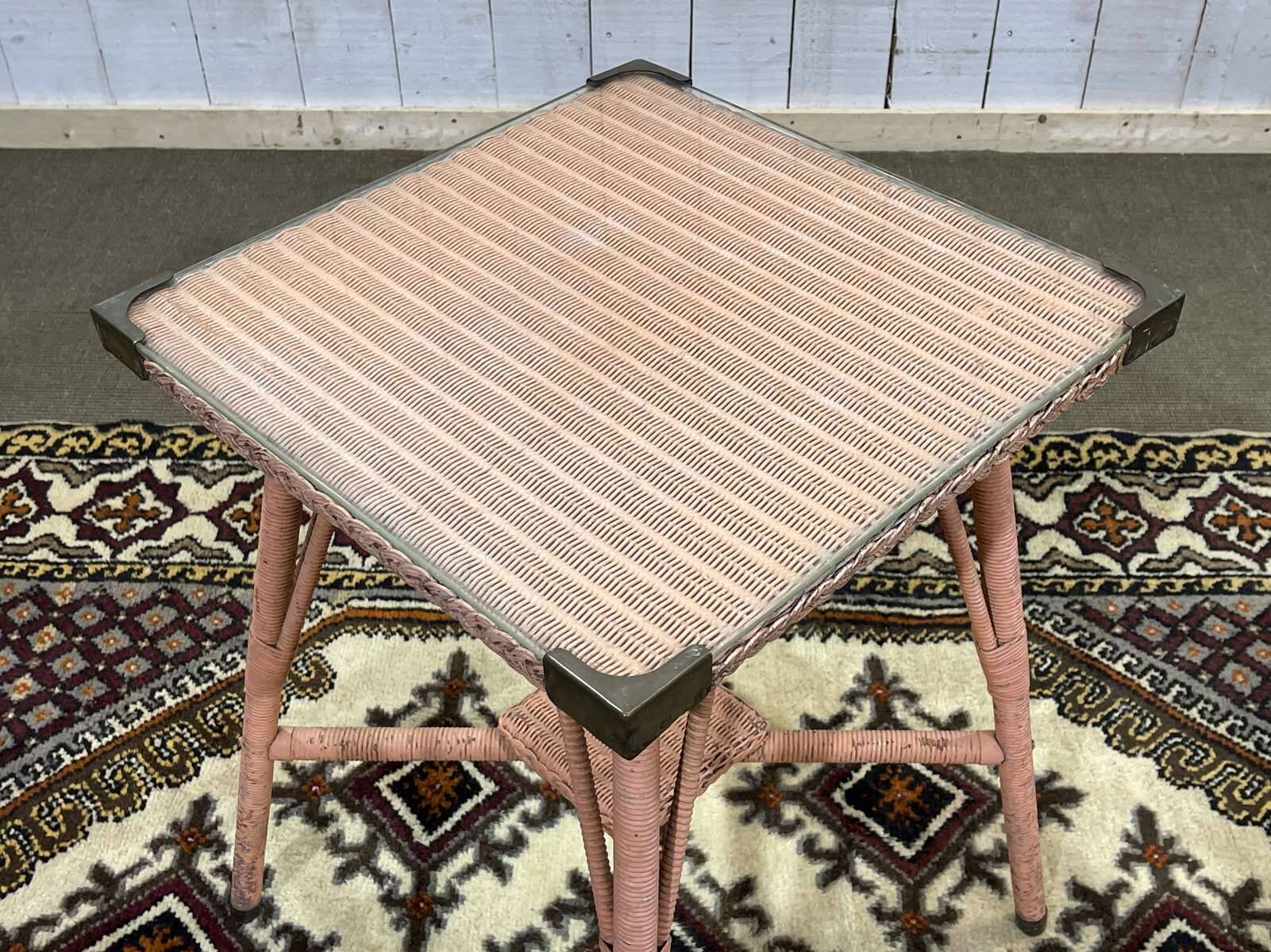 English Lloyd Loom pedestal table from the 1930s