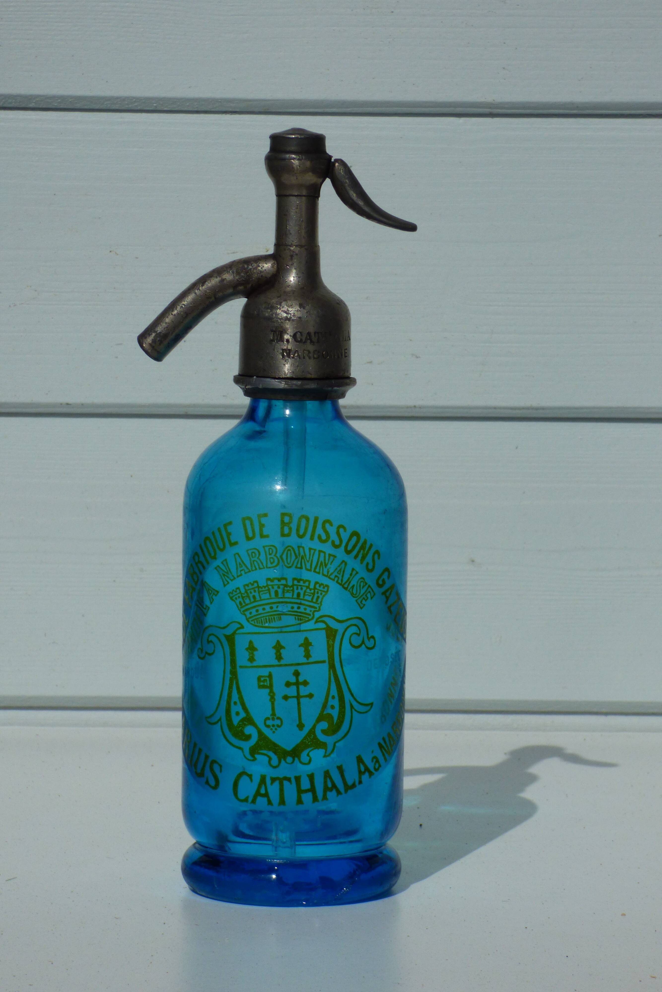 Siphon bottle of seltz water