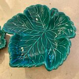 Set of leaf dishes