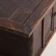 Chinese low altar cabinet with two doors and dark patina – China, around 1900