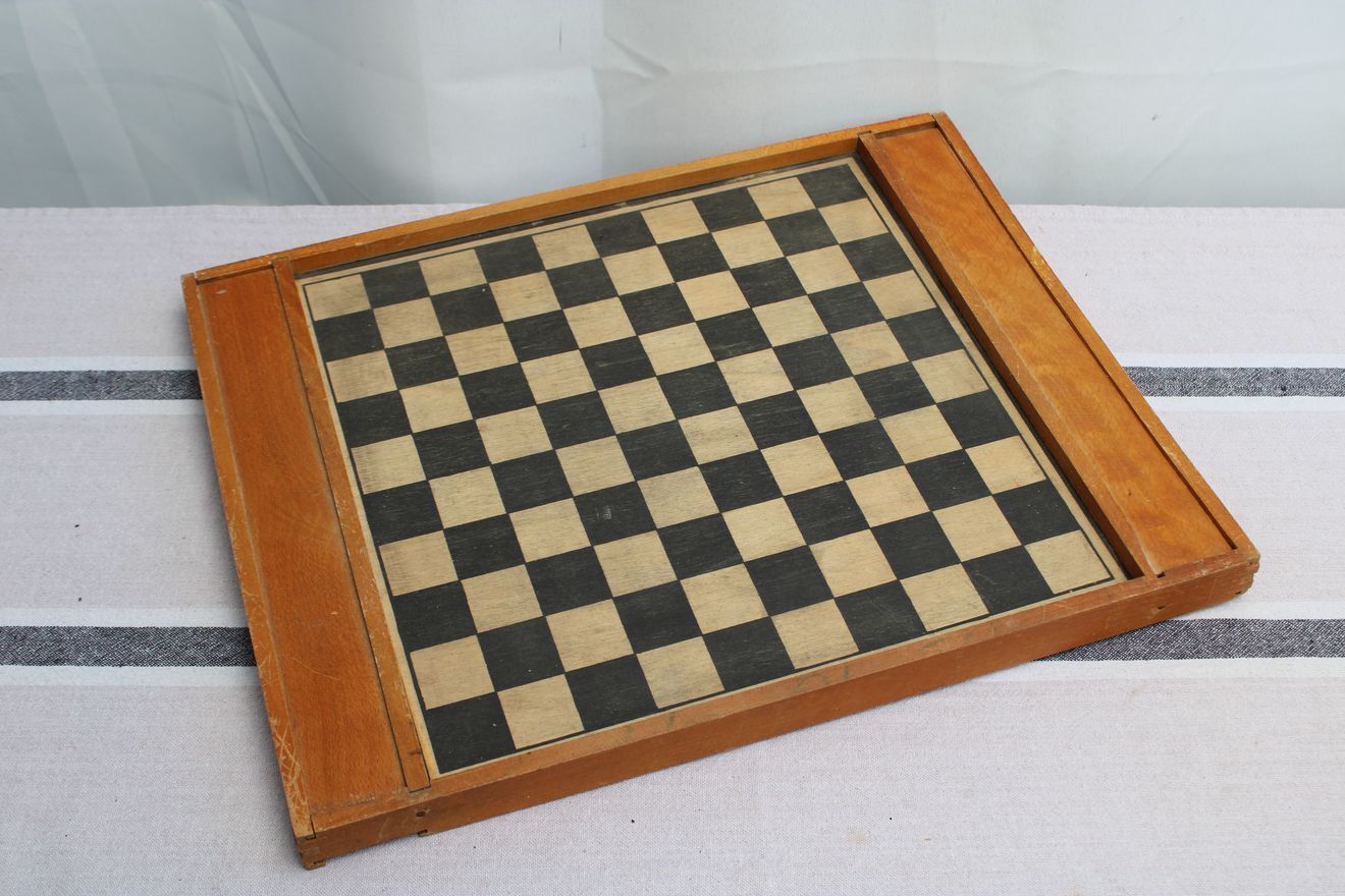 Old checkers game