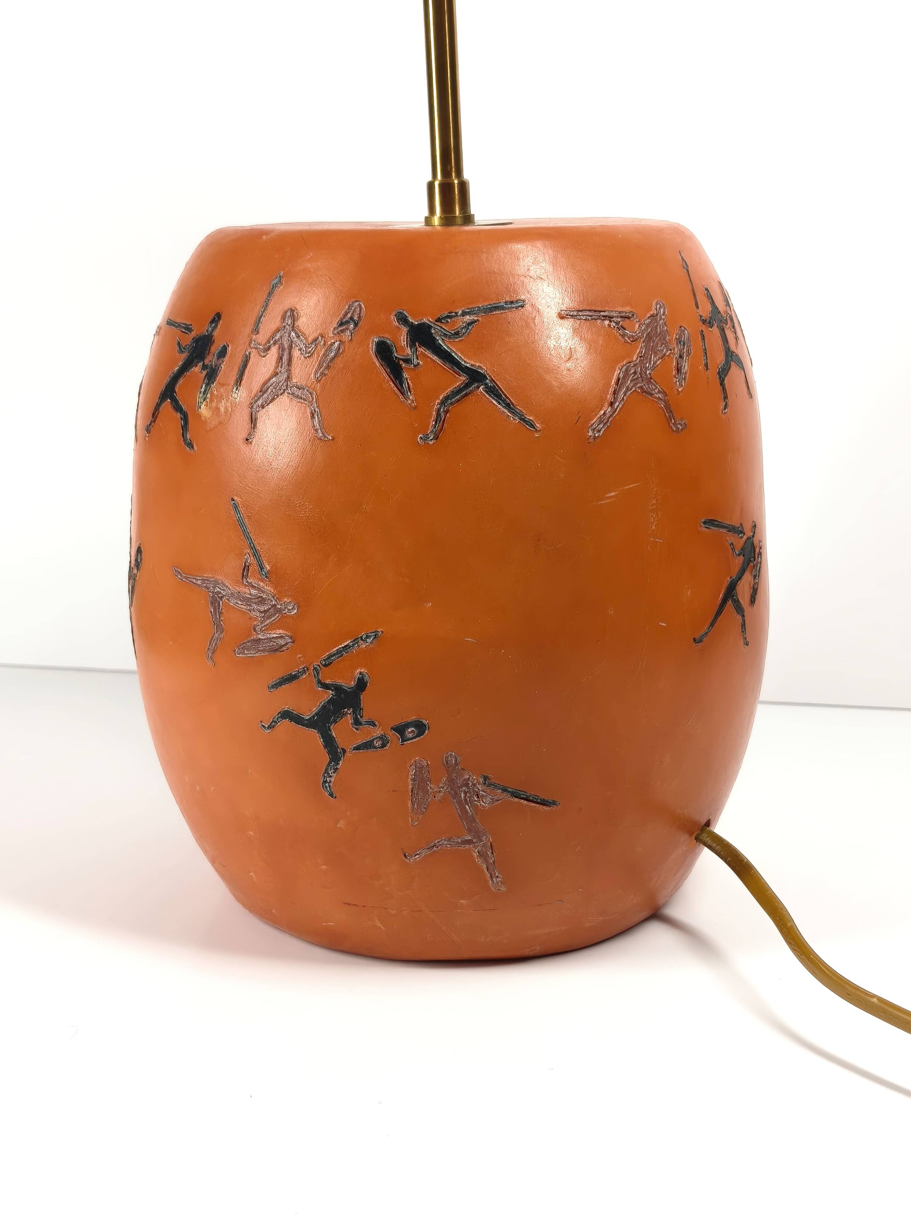 Vintage textured ceramic table lamp